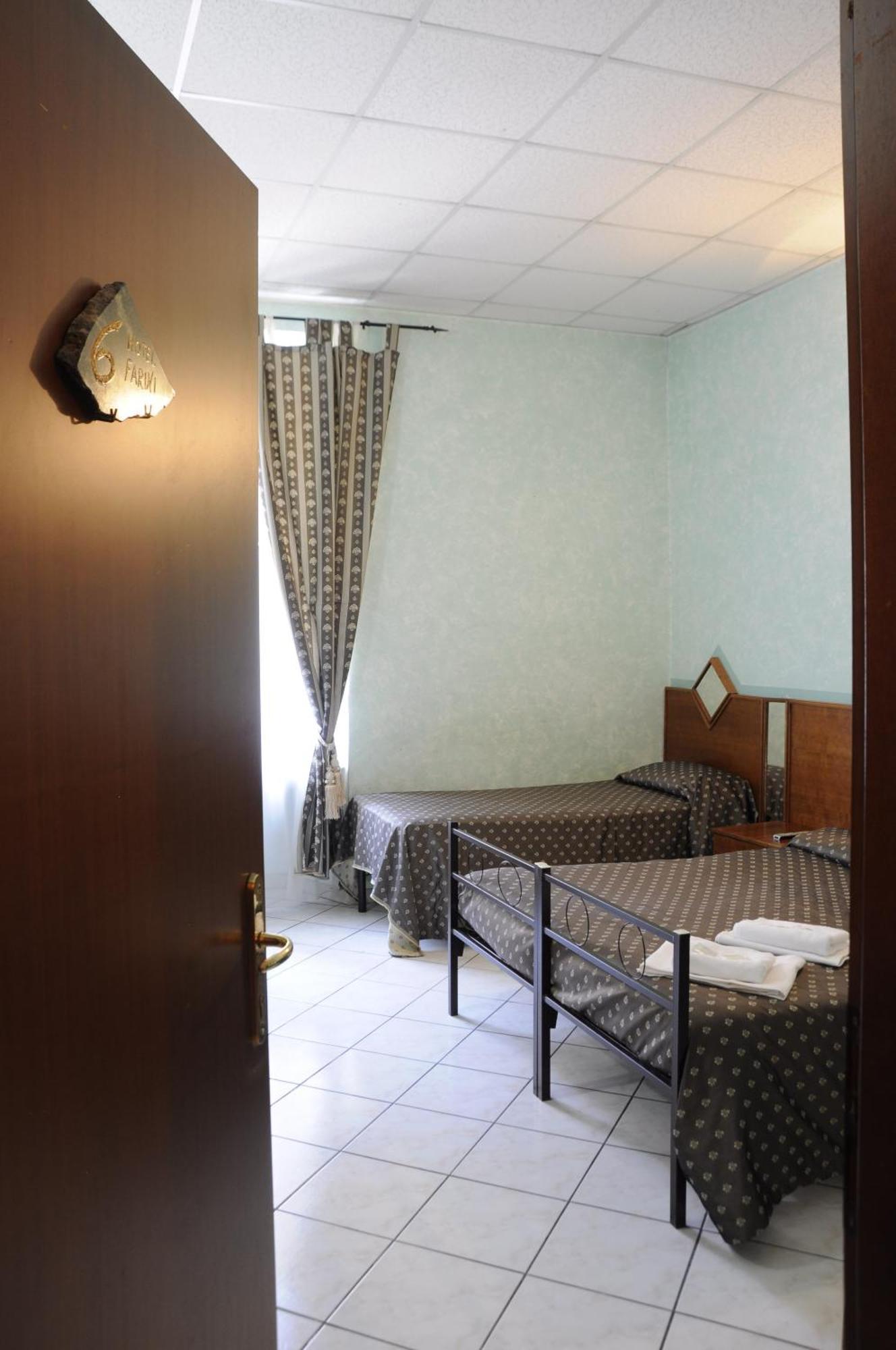 Hotel Farini Рим Номер фото