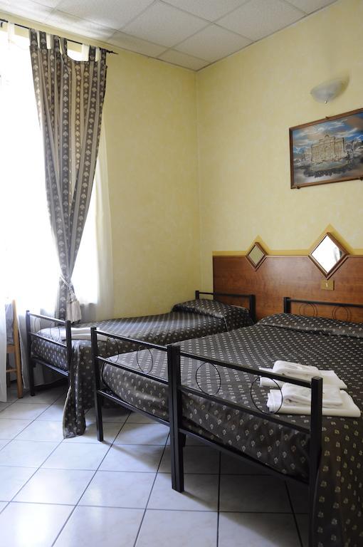 Hotel Farini Рим Екстер'єр фото